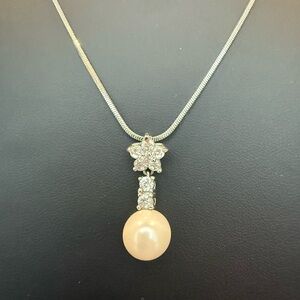 Faux Pearl Cubic Zirconia Dainty Feminine Pendant Necklace Silver Tone 20”